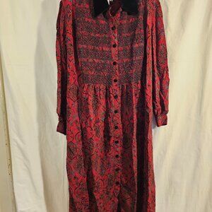 Karin Stevens 80's vintage size 6 red floral smocked dress with velvet accents